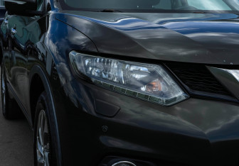 Подержанный автомобиль Nissan X-Trail 2016 года (17 фото)