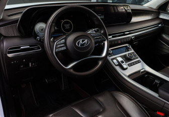 Подержанный автомобиль Hyundai Palisade 2022 года (20 фото)