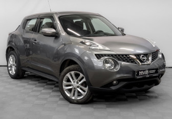 Подержанный автомобиль Nissan Juke 2015 года (3 фото)