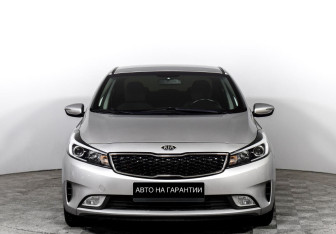 Подержанный автомобиль Kia Cerato Sedan 2017 года (2 фото)