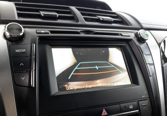 Подержанный автомобиль Toyota Camry Sedan 2016 года (26 фото)