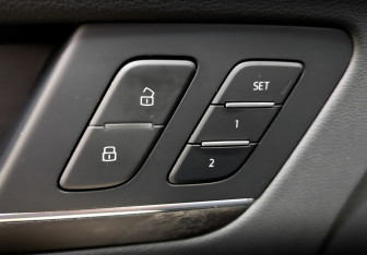 Подержанный автомобиль Audi Q5 2019 года (21 фото)