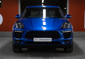 Подержанный автомобиль Porsche Macan 2015 года (2 фото)