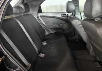 Подержанный автомобиль Chevrolet Lacetti Hatchback 2006 года (11 фото)