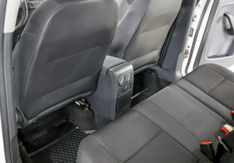 Подержанный автомобиль Volkswagen Golf Plus 2012 года (12 фото)