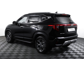 Подержанный автомобиль Kia Seltos 2024 года (7 фото)