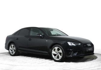 Подержанный автомобиль Audi A4 Sedan 2019 года (3 фото)