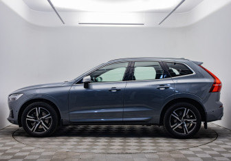 Подержанный автомобиль Volvo XC60 2019 года (8 фото)
