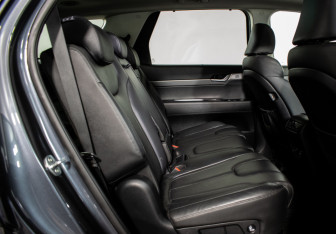 Подержанный автомобиль Hyundai Palisade 2021 года (10 фото)