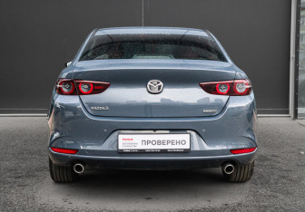 Подержанный автомобиль Mazda 3 Sedan 2022 года (5 фото)