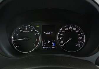 Подержанный автомобиль Mitsubishi Outlander 2020 года (13 фото)