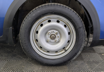 Подержанный автомобиль Kia Rio Hatchback 2021 года (11 фото)