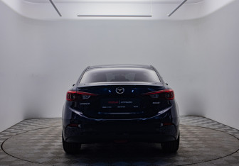 Подержанный автомобиль Mazda 3 Sedan 2014 года (6 фото)