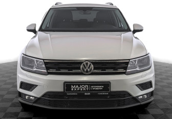 Подержанный автомобиль Volkswagen Tiguan 2018 года (2 фото)