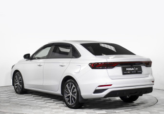 Подержанный автомобиль Geely Emgrand 2024 года (7 фото)