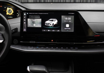 Подержанный автомобиль Changan CS55PLUS 2024 года (15 фото)