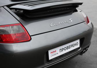 Подержанный автомобиль Porsche 911 Convertible 2007 года (23 фото)