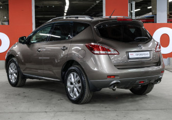 Подержанный автомобиль Nissan Murano Suv 2014 года (7 фото)