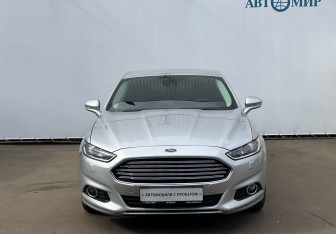 Подержанный автомобиль Ford Mondeo Sedan 2015 года (2 фото)