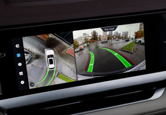 Подержанный автомобиль Geely Monjaro 2023 года (15 фото)