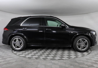 Новый Mercedes-Benz GLE 2019 (4 фото)