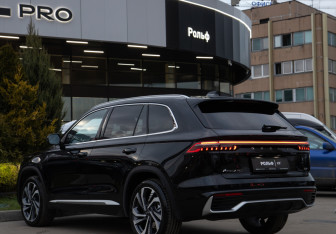 Подержанный автомобиль Geely Monjaro 2023 года (5 фото)