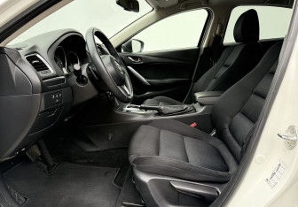 Подержанный автомобиль Mazda 6 Sedan 2014 года (10 фото)