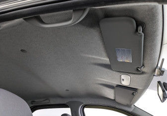 Подержанный автомобиль Renault Logan Sedan 2008 года (22 фото)