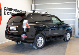 Подержанный автомобиль Lexus GX 2015 года (4 фото)
