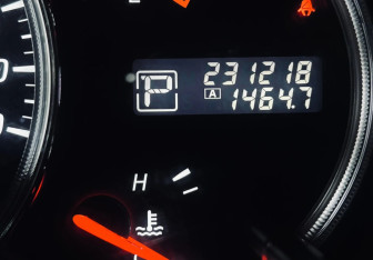 Подержанный автомобиль Nissan Teana 2011 года (13 фото)