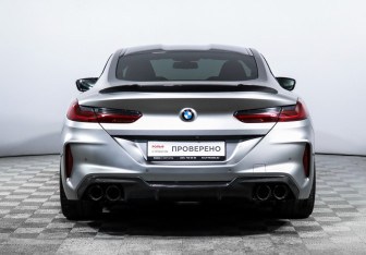 Подержанный автомобиль BMW M8 Coupe 2019 года (6 фото)