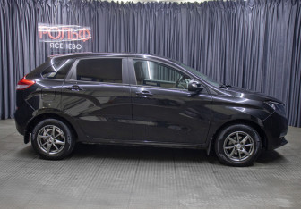 Подержанный автомобиль LADA (ВАЗ) XRAY 2019 года (4 фото)