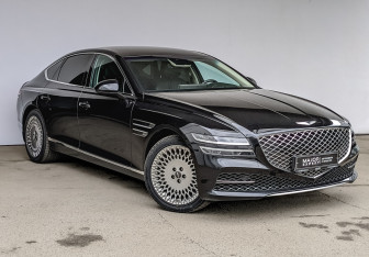 Подержанный автомобиль Genesis G80 2021 года (3 фото)