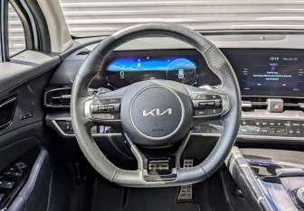Подержанный автомобиль Kia Sportage 2024 года (22 фото)