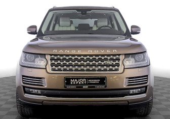 Подержанный автомобиль Land Rover Range Rover 2015 года (2 фото)