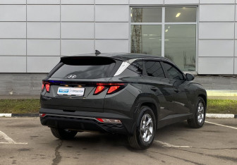 Подержанный автомобиль Hyundai Tucson 2021 года (5 фото)
