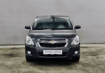 Подержанный автомобиль Chevrolet Cobalt Sedan 2020 года (2 фото)