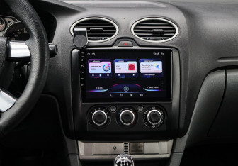 Подержанный автомобиль Ford Focus Sedan 2008 года (10 фото)