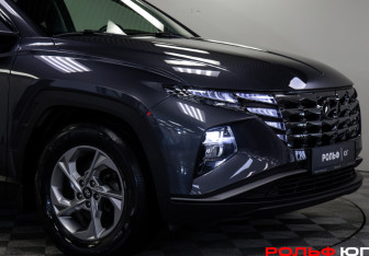 Подержанный автомобиль Hyundai Tucson 2021 года (18 фото)