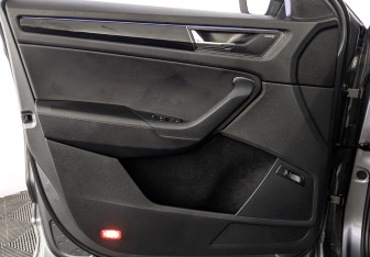 Подержанный автомобиль Skoda Kodiaq 2019 года (19 фото)