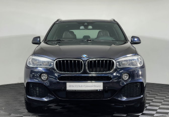 Подержанный автомобиль BMW X5 2018 года (3 фото)