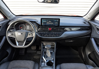 Подержанный автомобиль Москвич 3 2023 года (14 фото)