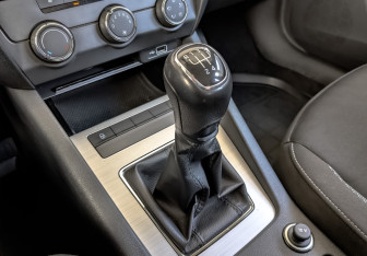Подержанный автомобиль Skoda Octavia Liftback 2019 года (25 фото)