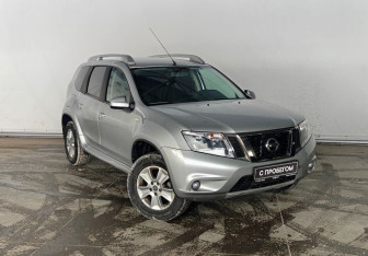 Подержанный автомобиль Nissan Terrano 2022 года (3 фото)