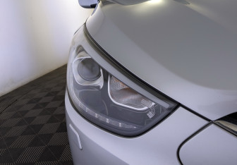 Подержанный автомобиль Hyundai ix35 2015 года (17 фото)