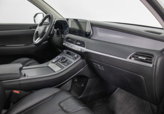 Подержанный автомобиль Hyundai Palisade 2019 года (9 фото)