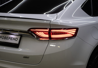 Подержанный автомобиль Geely Tugella 2023 года (26 фото)