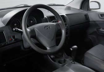 Подержанный автомобиль Hyundai Getz 2008 года (13 фото)