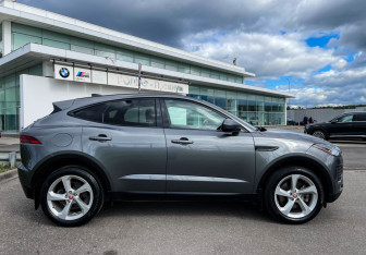 Подержанный автомобиль Jaguar E-Pace 2019 года (4 фото)