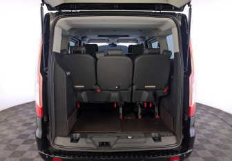 Подержанный автомобиль Ford Tourneo Connect Compactvan 2021 года (10 фото)